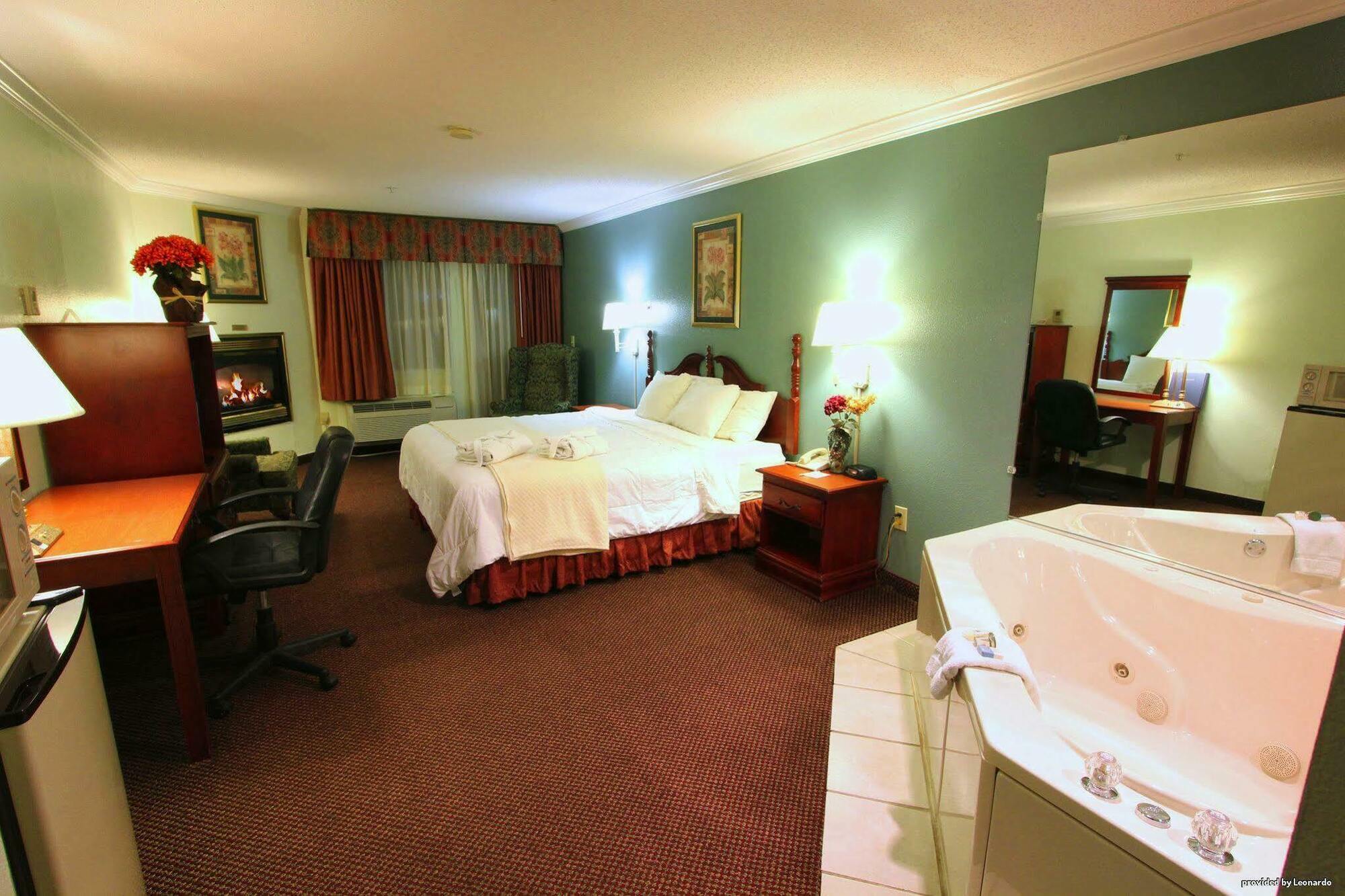 Baymont By Wyndham Helen Motel Ruang foto